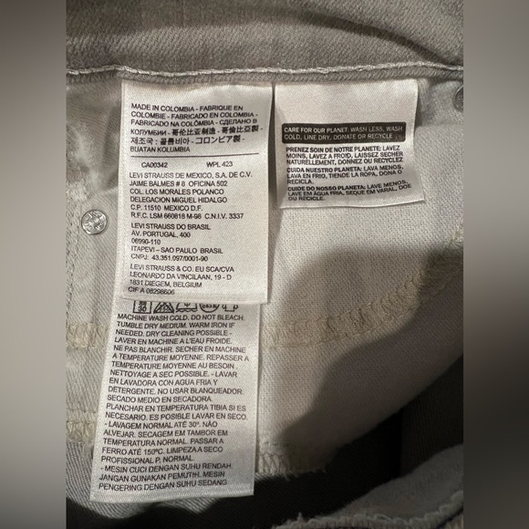 Levi’s Demi Curve Mid Rise Slim Levis 30x30 Grey Zipper Fly Size 10/30 - Picture 7 of 9